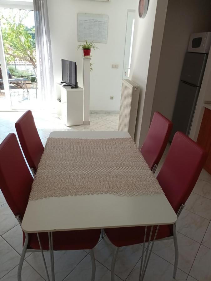 Sea & Honey Appartement Krk Town Buitenkant foto