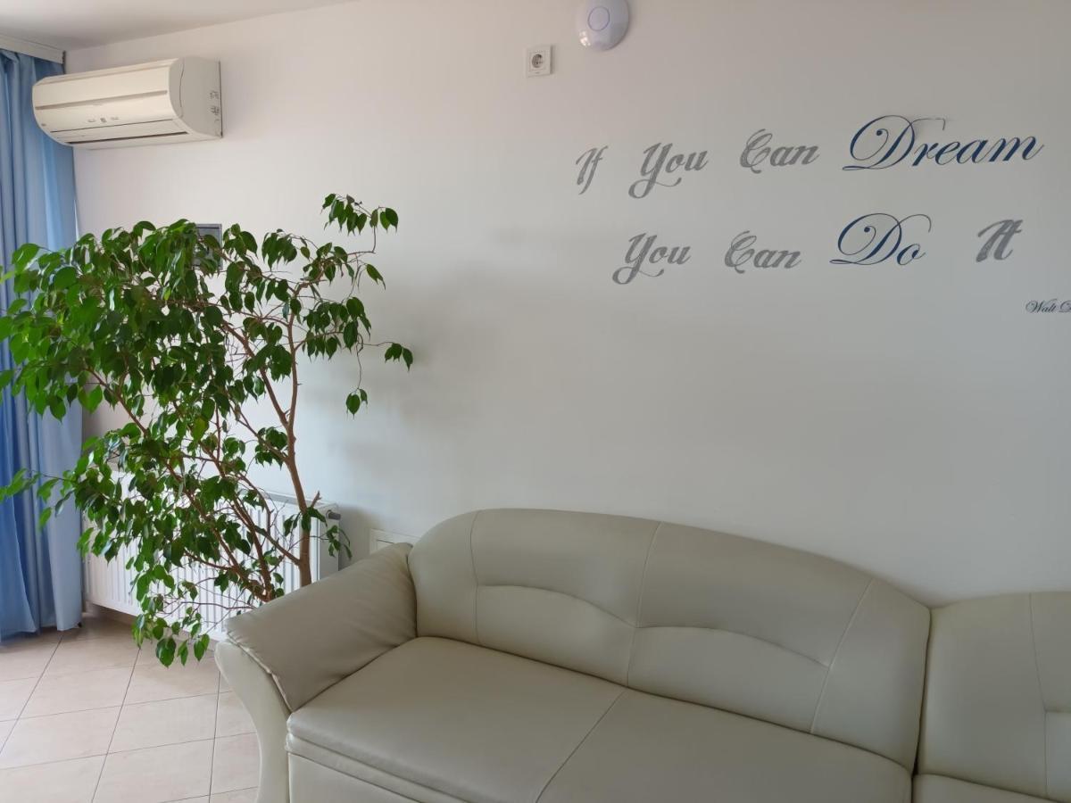 Sea & Honey Appartement Krk Town Buitenkant foto