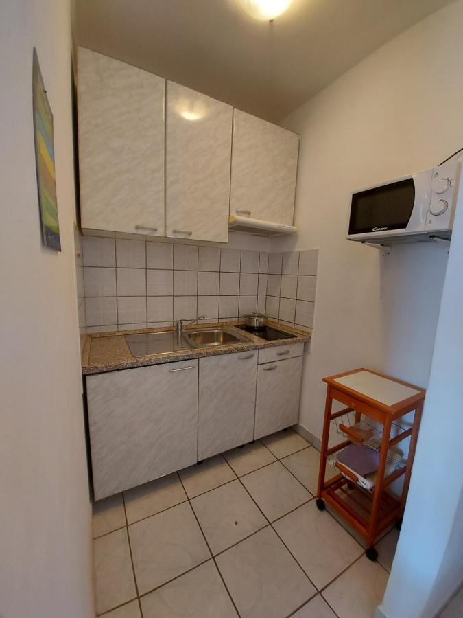 Sea & Honey Appartement Krk Town Buitenkant foto