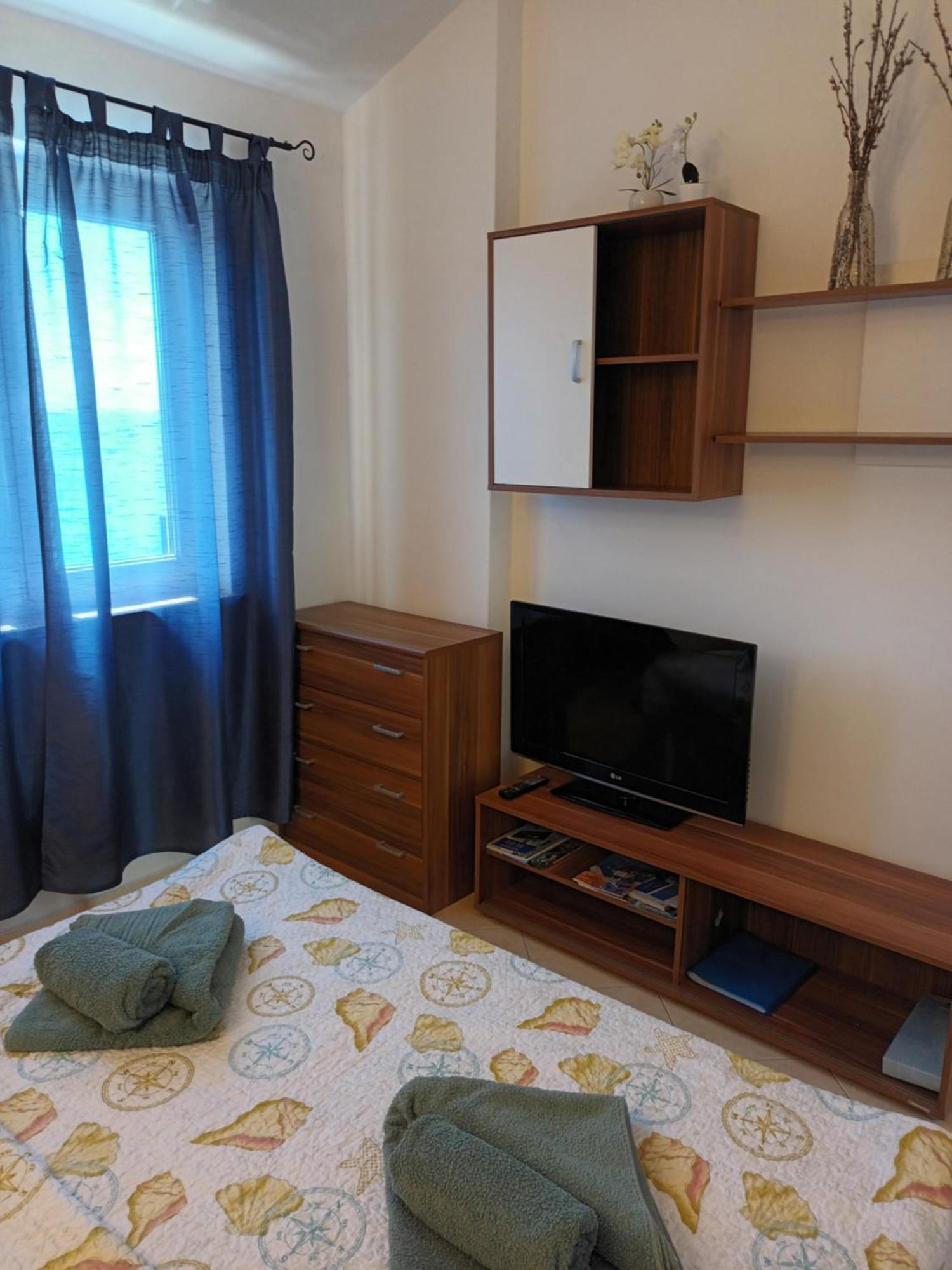 Sea & Honey Appartement Krk Town Buitenkant foto